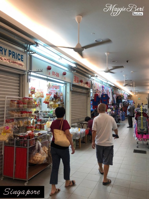【新加坡自由行】新加坡最文青的美食區「中峇魯市場」隱藏版美食聖地，融入藝術的熟食中心 ｜中峇魯巴剎美食推薦