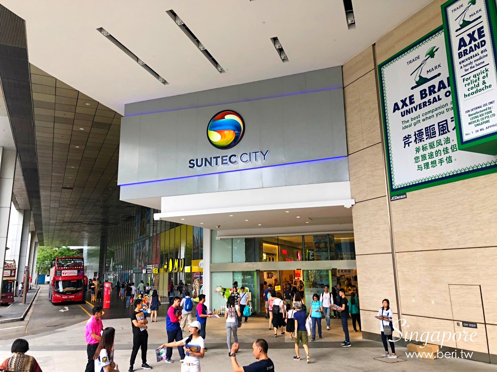 新加坡｜新達城購物中心 財富之泉 亞坤咖啡 (噴泉開放時間 水舞秀 交通方式)