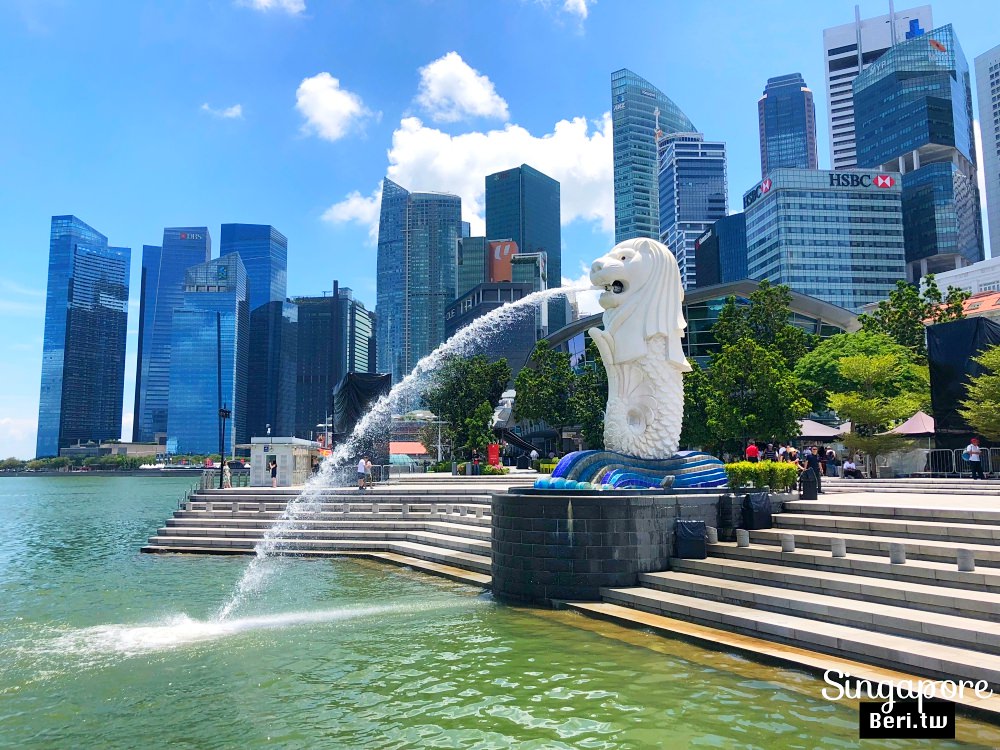 【新加坡景點】魚尾獅公園 新加坡知名地標，必看魚尾獅燈光秀