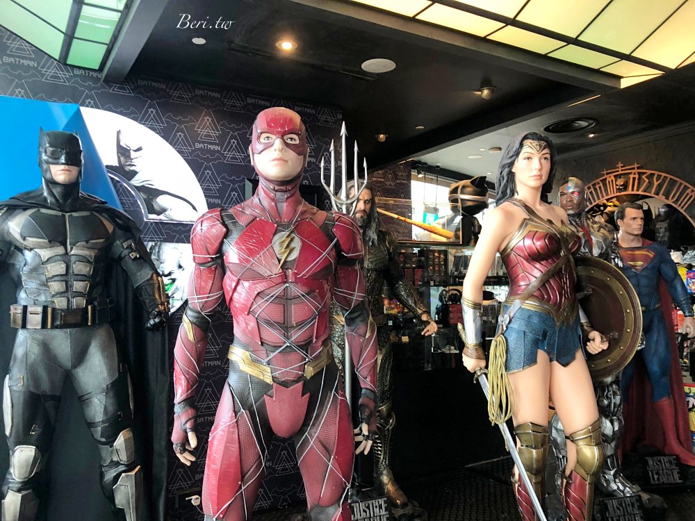 新加坡景點》超級英雄咖啡廳Super Heroes Cafe金沙酒店內的主題餐廳，DC動漫迷必來