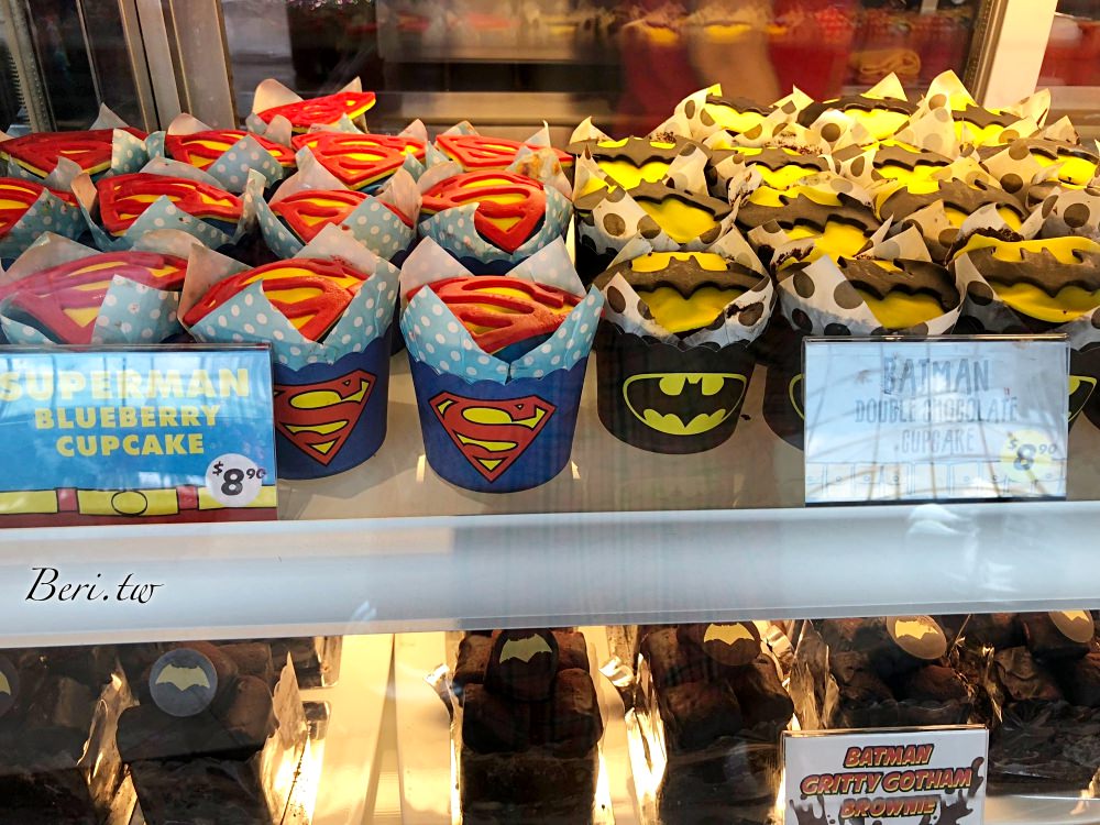 新加坡景點》超級英雄咖啡廳Super Heroes Cafe金沙酒店內的主題餐廳，DC動漫迷必來