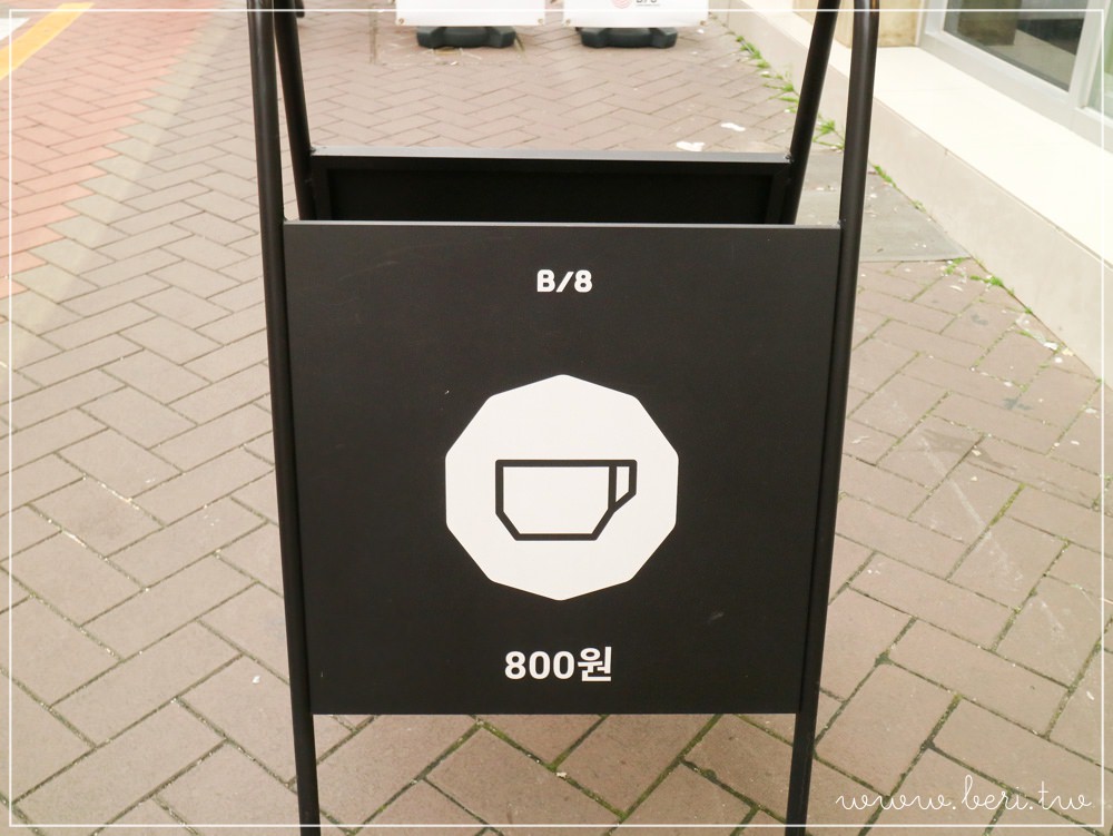 【韓國大邱】CAFE BANK 8 金庫裡的百元咖啡，首創用提款機點餐！東城路商圈/半月堂站