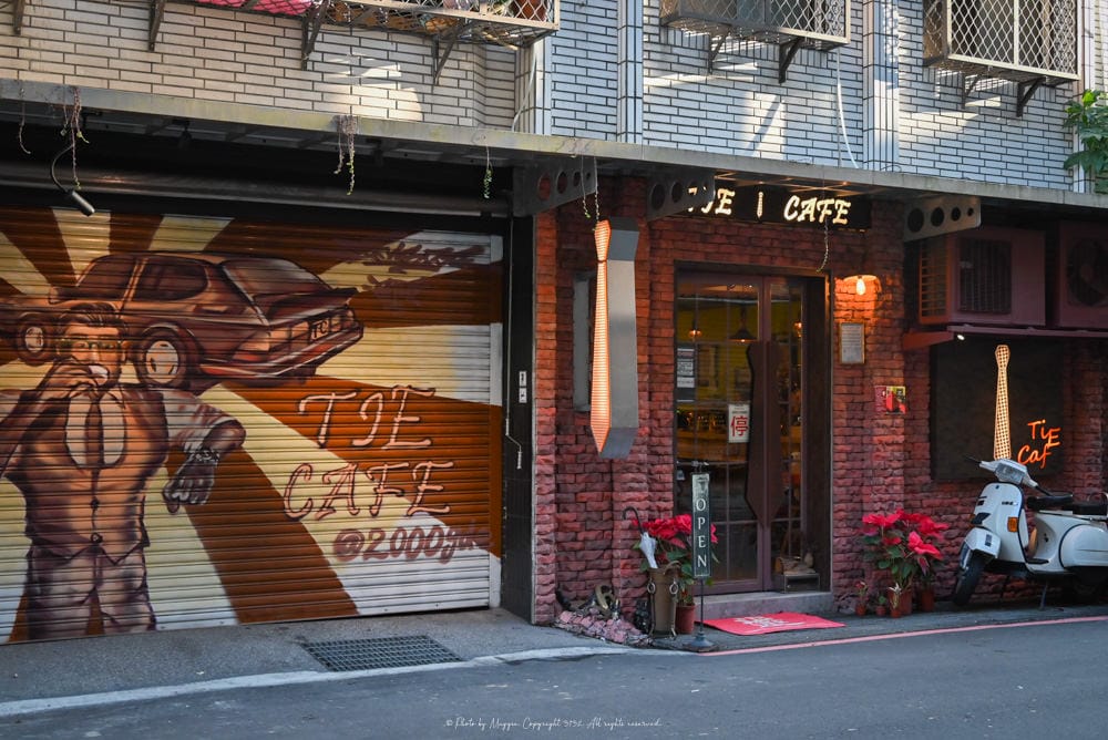 Tie-Cafe-31