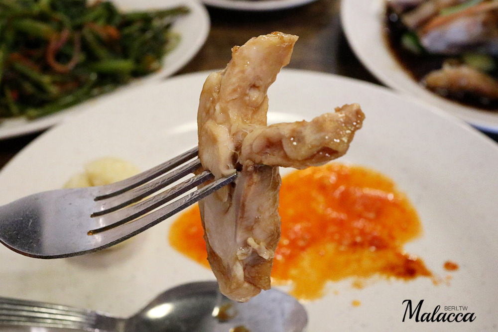 馬六甲美食》馬六甲文化街雞飯粒 當地人喜歡的燒臘，推薦叉燒跟燒雞！
