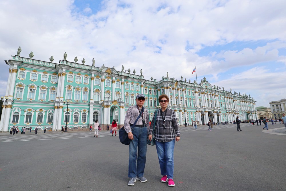 【俄羅斯旅遊】夏天去俄羅斯旅行怎麼穿？8月份赴俄羅斯的穿搭分享