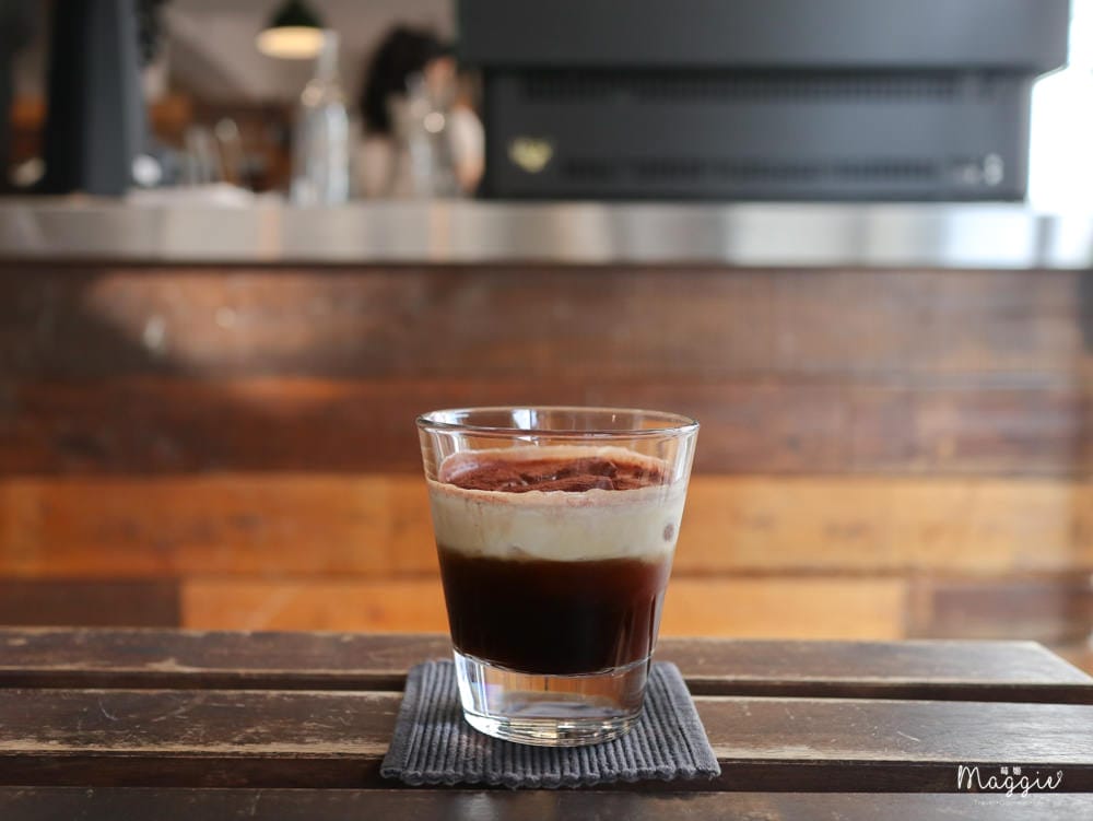 Angle-Cafe-9