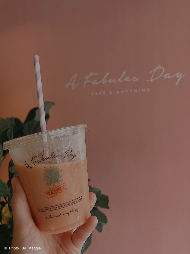 【東門站咖啡廳】A Fabules Day城市裡的南洋秘境！東門網美咖啡廳｜永康商圈不限時咖啡廳
