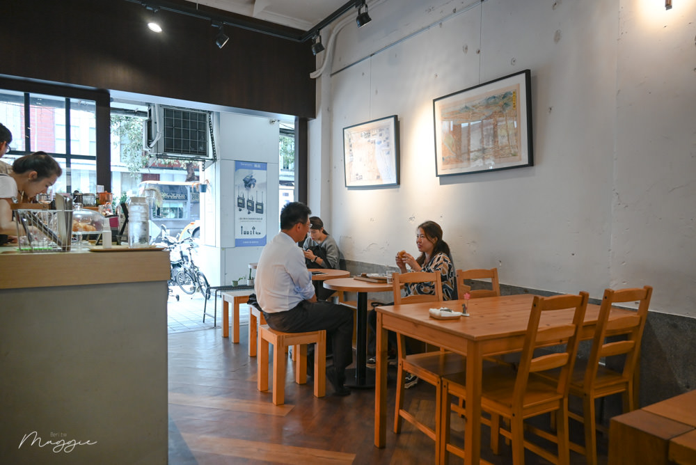 【北門站咖啡廳】京町8号，台北舊城區咖啡廳，與撫臺街洋樓相視而坐