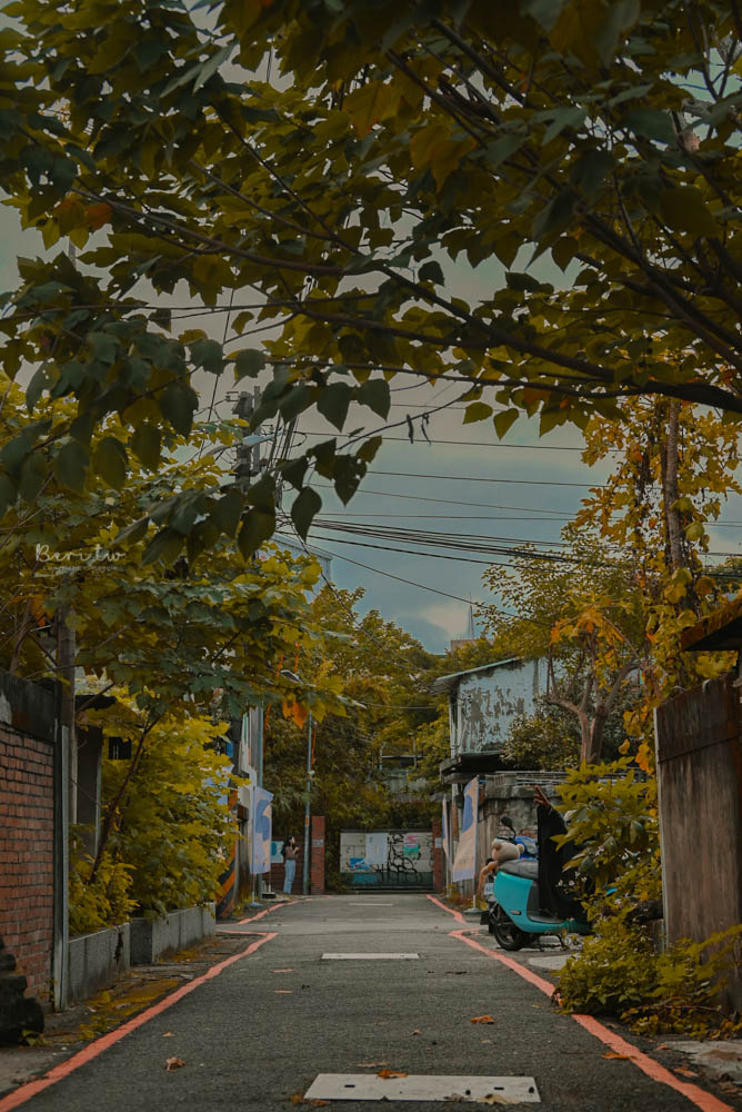 板橋，浮洲島散步》從北區藝術聚落-到大臺北當代藝術雙年展，走讀眷村的故事｜板橋景點