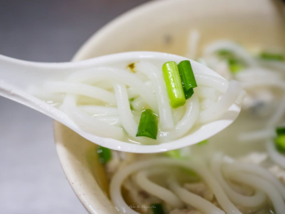 鹽埕區大溝頂虱目魚米粉湯-3