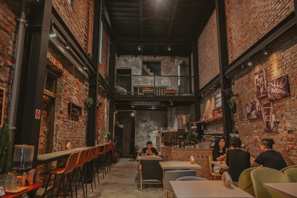 鹽埕區廢墟咖啡bar-3