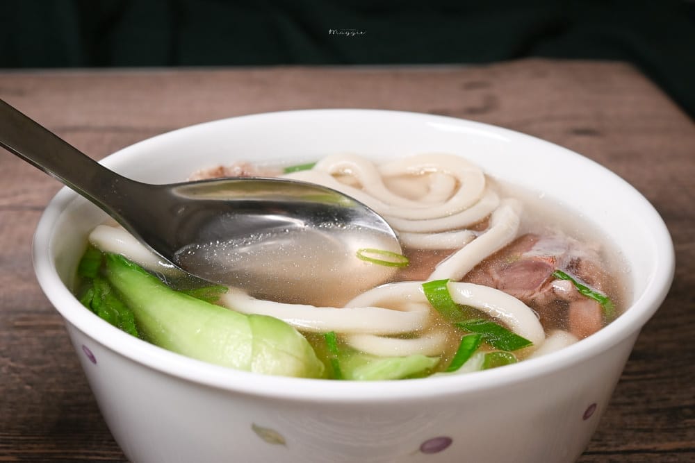 光光盒餐-牛肉麵-03
