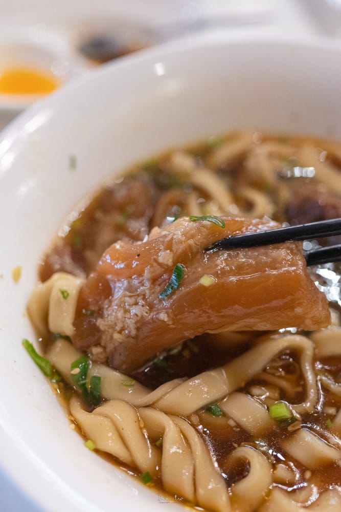 台北東區-天下三絕牛肉麵-19