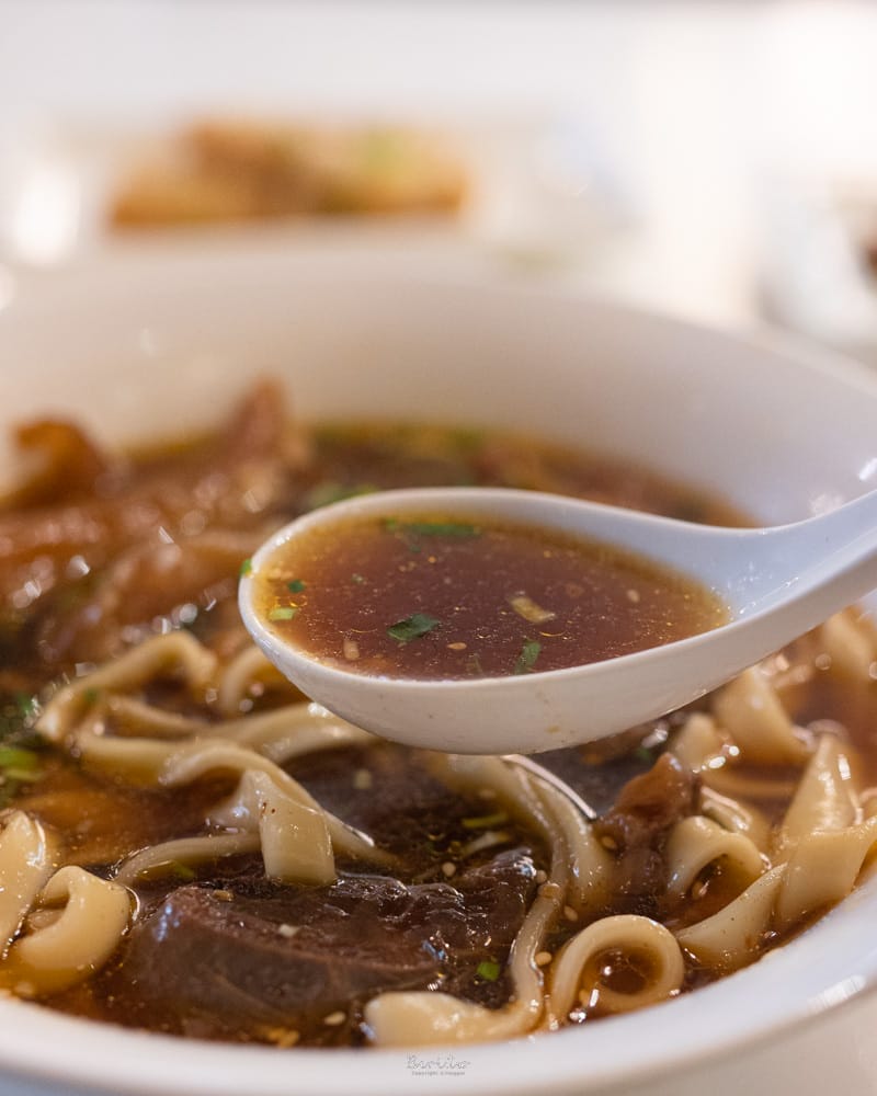 台北東區-天下三絕牛肉麵-27