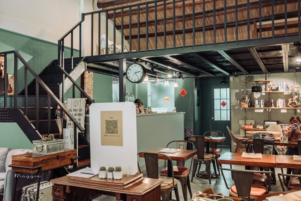 閣樓哩-18 閣樓哩-18