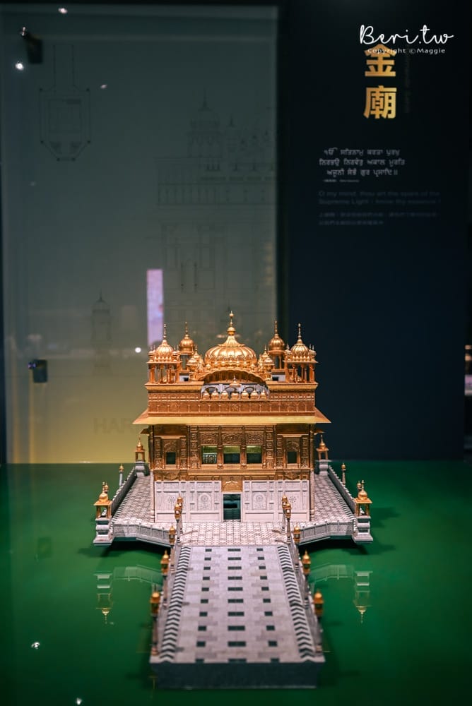 MUSEUM-WORLD-RELIGIONS-4882