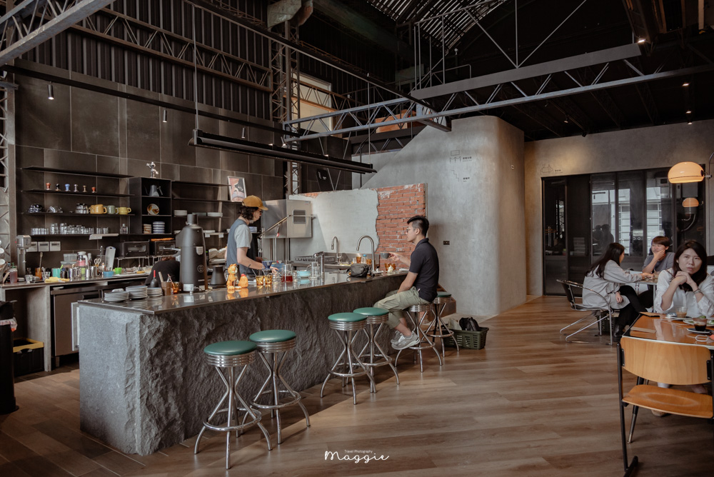 【嘉義東區】往前咖啡製作所，隱身鐵工廠職人咖啡廳