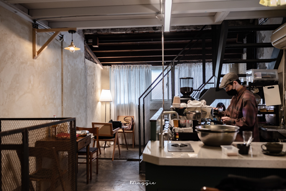 【基隆咖啡廳】木登商行，隱匿雨都的老屋咖啡廳，品飲職人的溫度