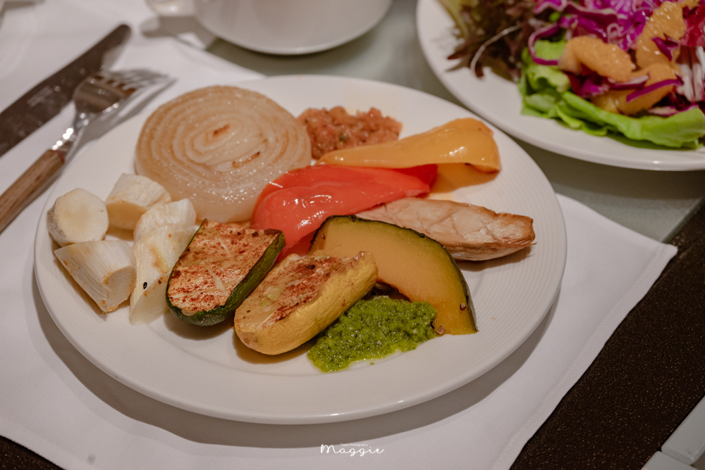 【台北素食吃到飽】君悅酒店茶苑蔬食餐廳，貴婦般享受的台北素食自助餐Buffet
