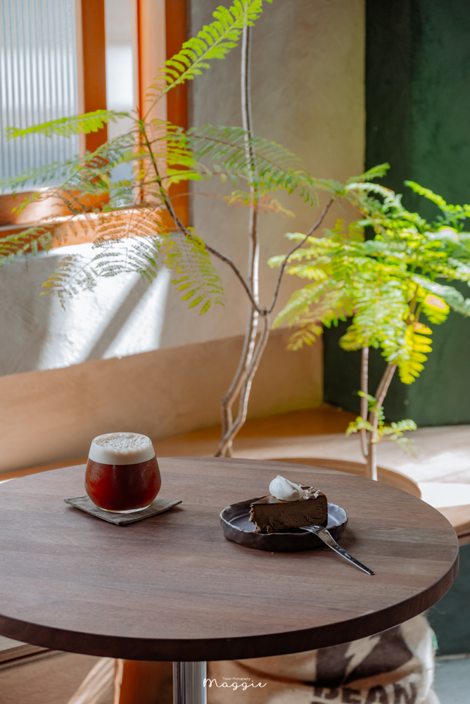 【台南中西區】Koemon iki 粋，融合日式侘寂風的台南咖啡廳