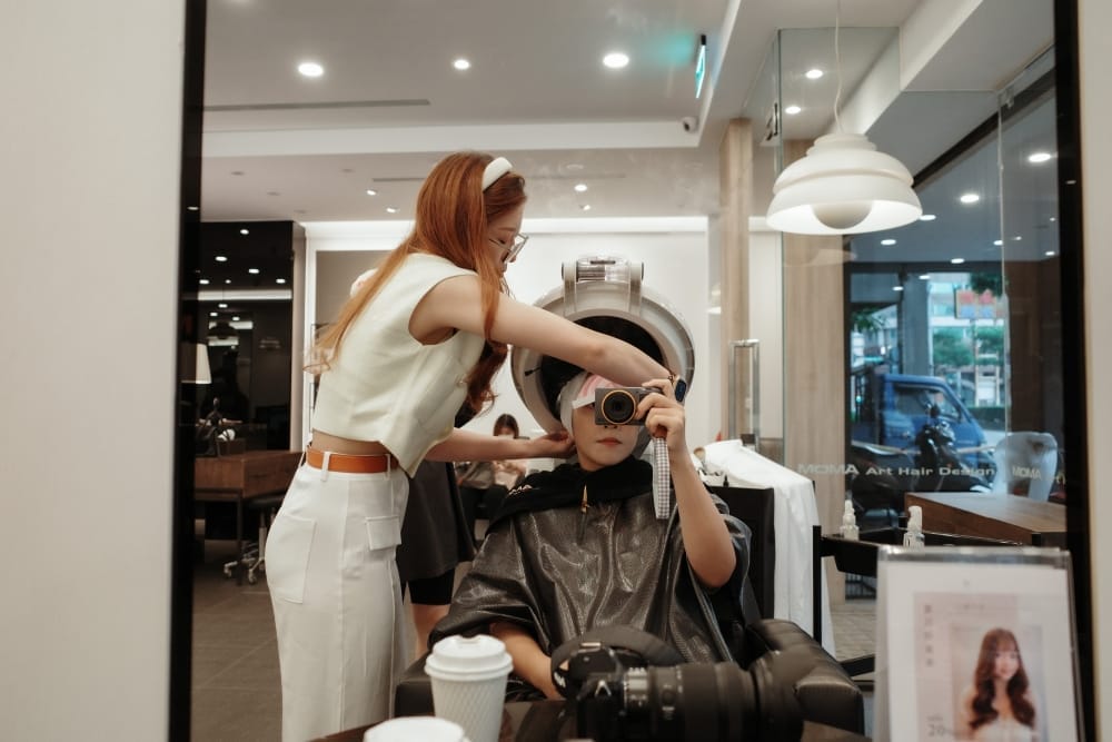 MOMA-hair-0001042