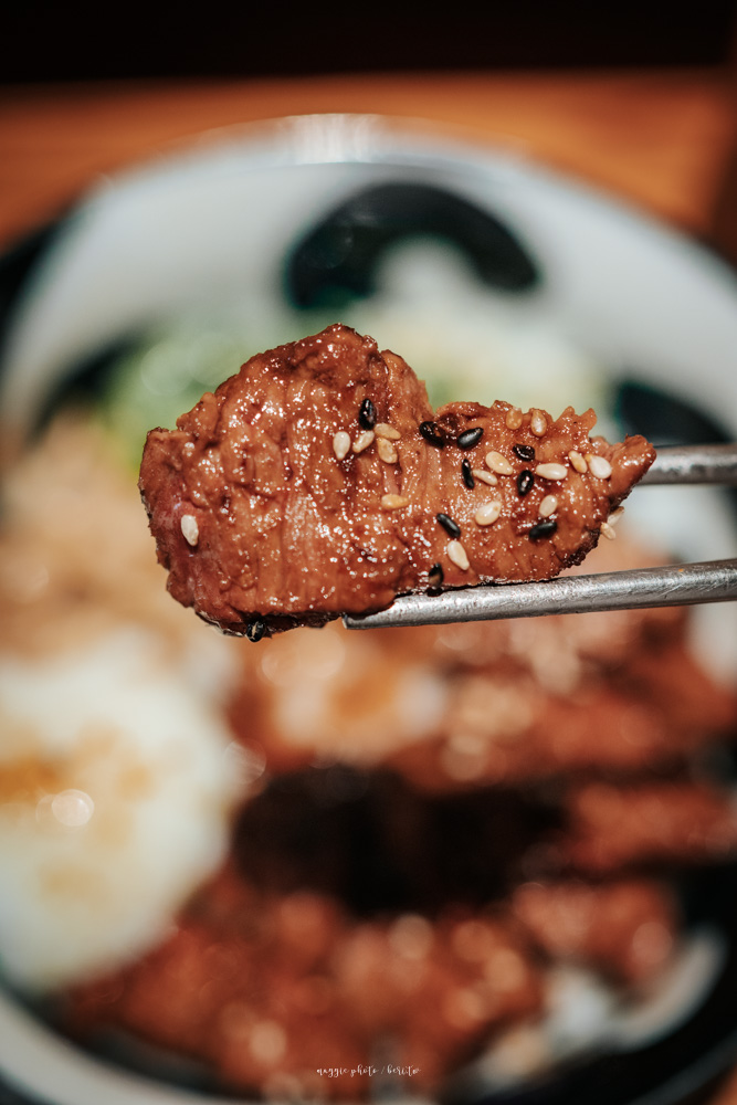 《台北日式料理》微風建一食堂，商業午餐定食極致享受，必嚐澎湃的招牌生魚丼與和牛燒肉丼