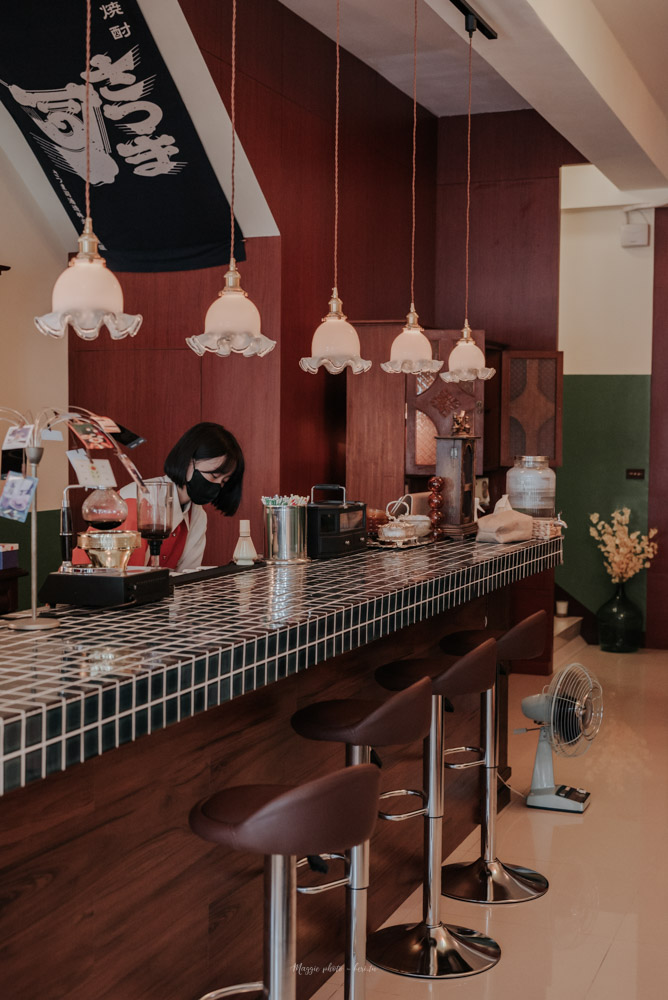 《台東咖啡廳》沐芓-南島的喫茶館新氣象，置身日本昭和時期品嚐美味咖哩飯
