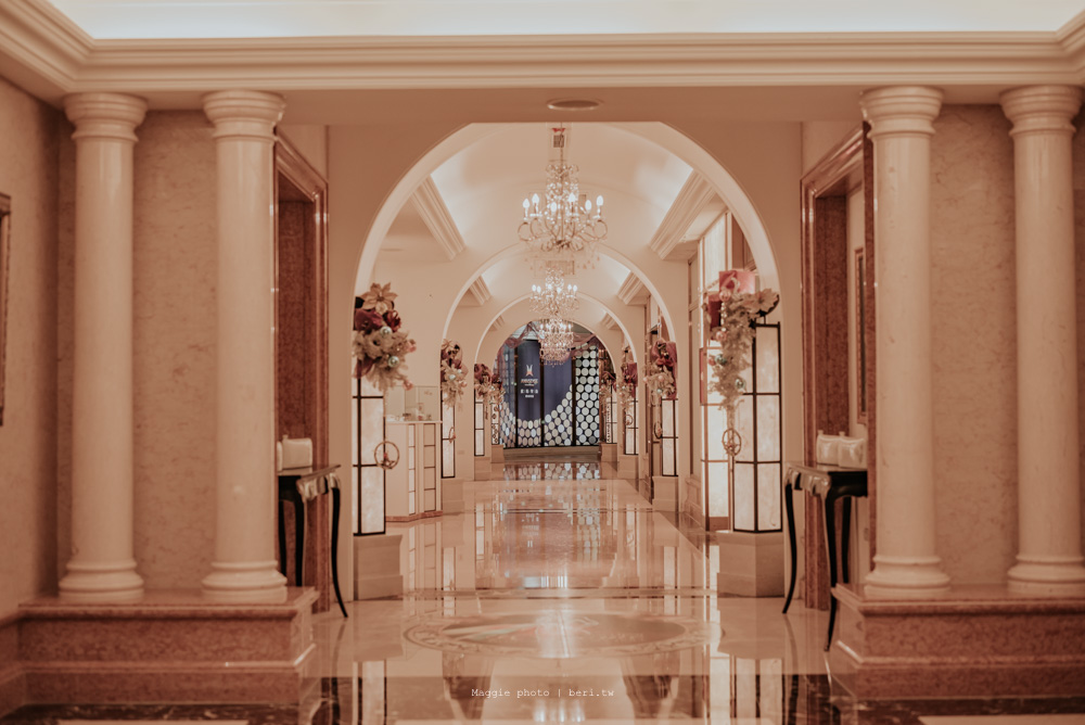 《高雄義大世界》義大皇家酒店五星級住宿體驗開箱，設施與購物中心詳細介紹