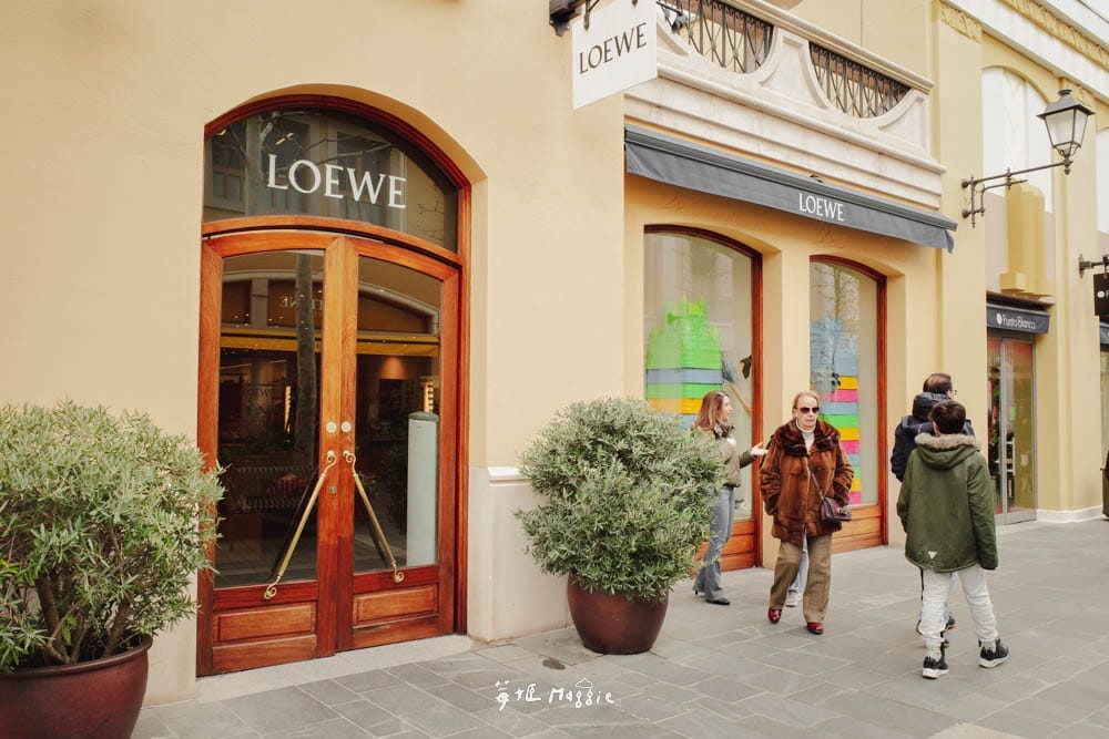 Las-Rozas-Village-02