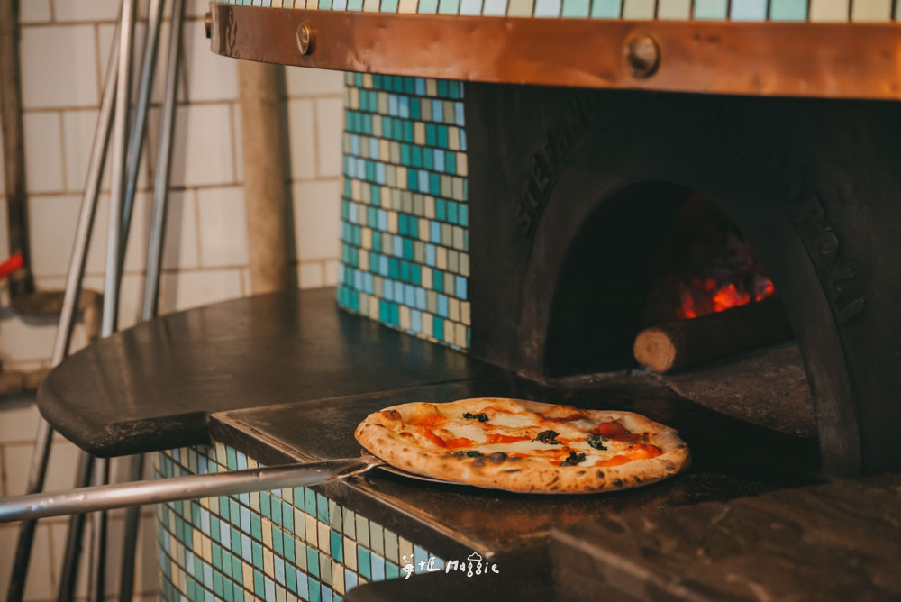 【台北松山】BANCO八德店，朝聖世界冠軍窯烤Pizza 最正統拿波里披薩