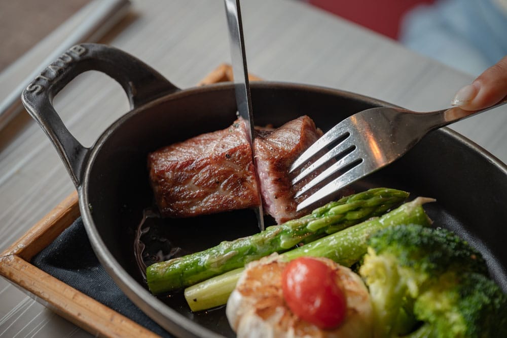 A-POINT-STEAK-53