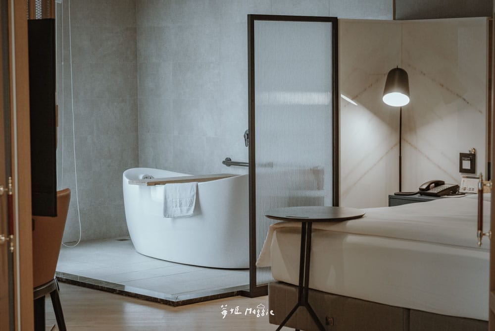 ErDong-Manor-124