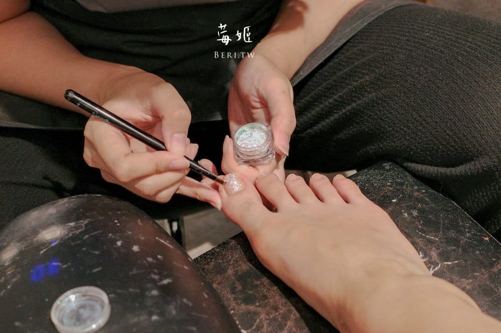 witcherynail-art2