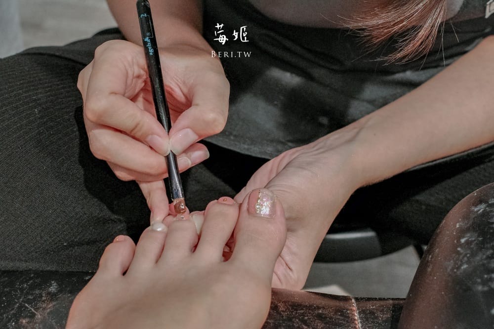 witcherynail-art9
