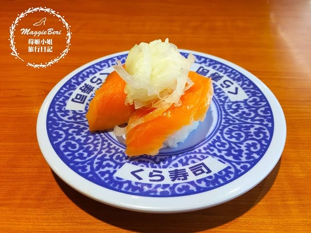 【台中美食】くら 藏壽司｜來自日本的超人氣迴轉壽司，用餐玩扭蛋，超好拍的土藏建築！