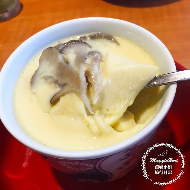 【台中美食】くら 藏壽司｜來自日本的超人氣迴轉壽司，用餐玩扭蛋，超好拍的土藏建築！