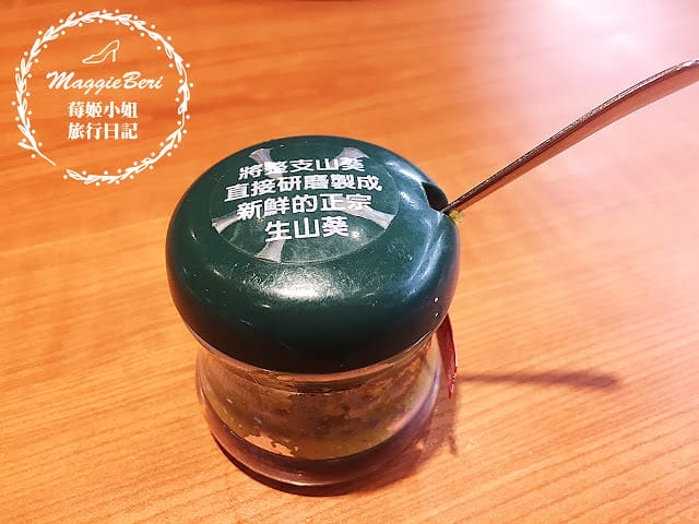 【台中美食】くら 藏壽司｜來自日本的超人氣迴轉壽司，用餐玩扭蛋，超好拍的土藏建築！
