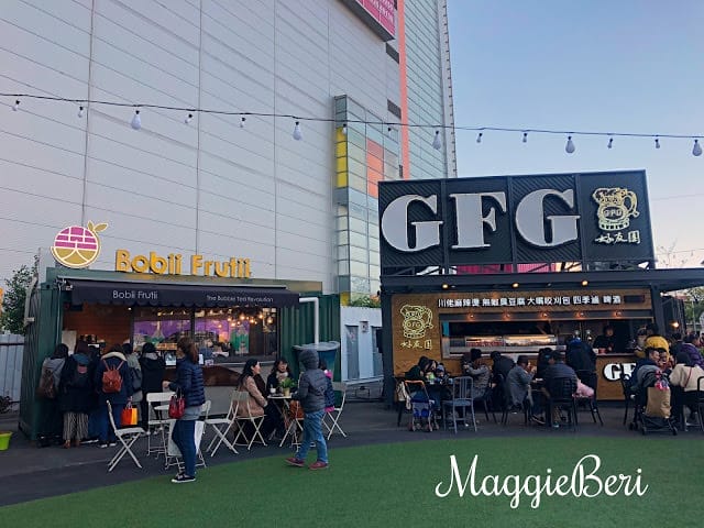 【台中景點】全台規模最大的貨櫃市集-UNO貨櫃聚落，IG打卡 網美拍照必來！