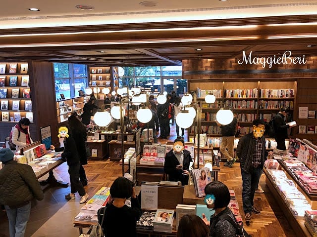 【台北景點】來自日本的蔦屋書店 (松山CITYLINK二號店) ，高質感裝潢，來一趟文青之旅吧!