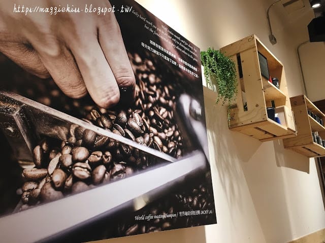 【內湖咖啡廳推薦】握咖啡Oh! Cafe，內湖不限時咖啡，世界冠軍咖啡烘豆師開的店，內科園區/有WIFI