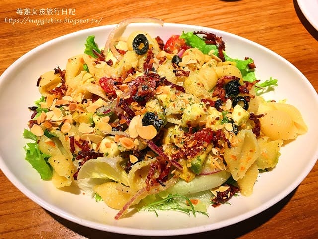 內湖美食｜Vasa瓦薩pizza (內科店) 超Q彈手工披薩，內湖的聚會好所在!
