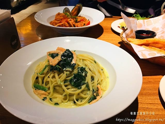 內湖美食｜Vasa瓦薩pizza (內科店) 超Q彈手工披薩，內湖的聚會好所在!
