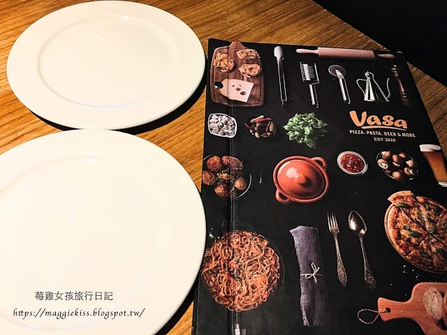 內湖美食｜Vasa瓦薩pizza (內科店) 超Q彈手工披薩，內湖的聚會好所在!