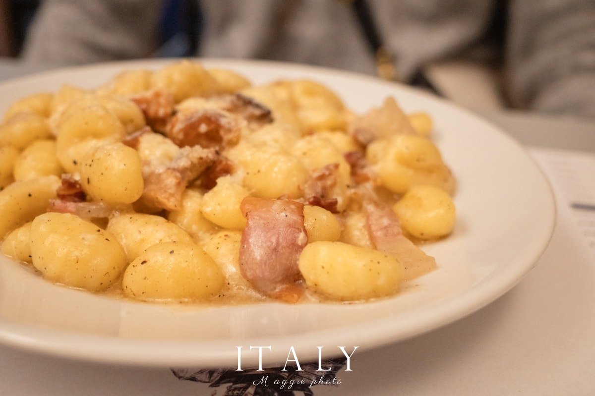 羅馬中央車站美食|近百年歷史的傳統義式餐廳La Fraschetta di Barbablù品嚐傳統羅馬風味 - 第15張圖