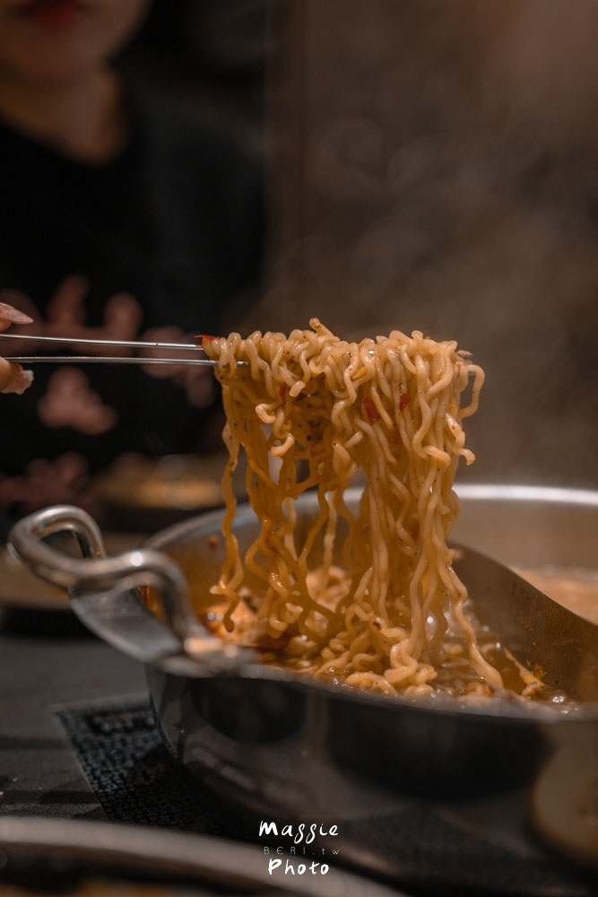 台北松江南京「藝爐晏」火鍋與畫廊的跨界驚喜! - 第45張圖 台北松江南京「藝爐晏」火鍋與畫廊的跨界驚喜!