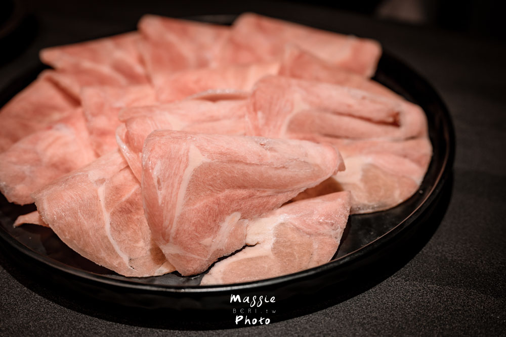 台北松江南京「藝爐晏」火鍋與畫廊的跨界驚喜! - 第35張圖 台北松江南京「藝爐晏」火鍋與畫廊的跨界驚喜!