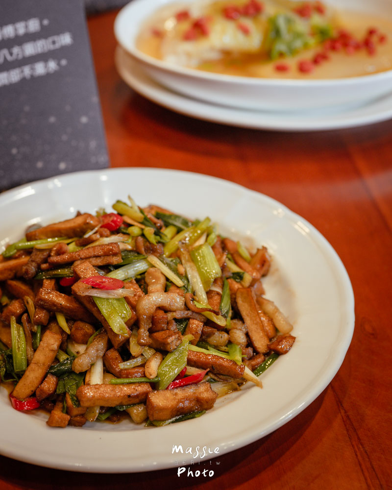 【桃園楊梅】八方園三合院客家餐廳，桃園客家星級美食推薦6星！