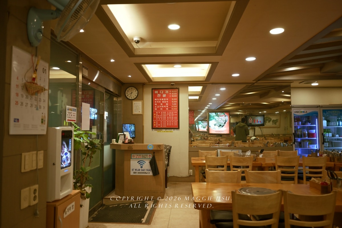 【首爾東廟】Jomaru馬鈴薯排骨湯 24小時不打烊的在地人氣餐廳