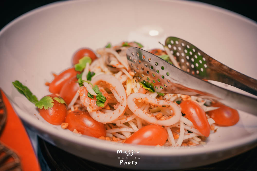 老饕口袋名單！台北福華大飯店「彩虹座」自助餐廳吃到飽