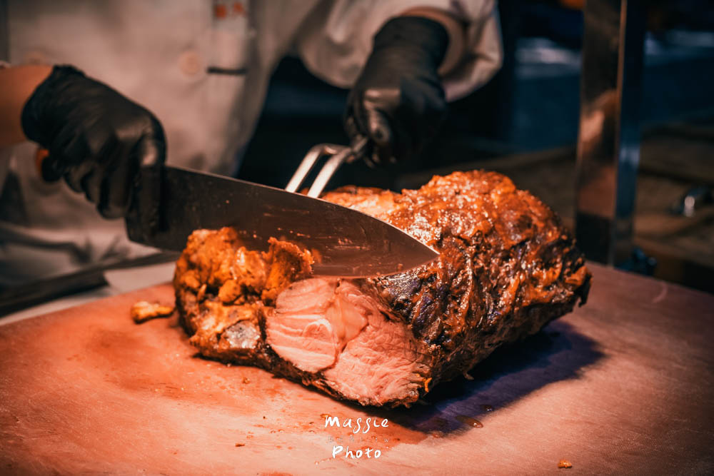 老饕口袋名單！台北福華大飯店「彩虹座」自助餐廳吃到飽